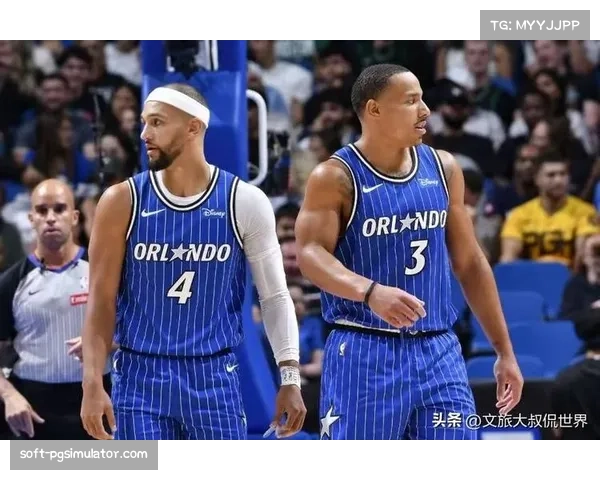 魔术小瓦格纳突破分球，富尔茨接球中距离跳投稳稳命中