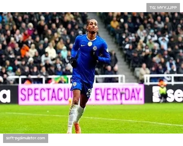 切尔西若昂佩德罗12场7球效率不俗，与帕尔默组成双枪攻击线